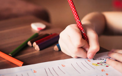 Tips Simpel Untuk Membuat Anak Suka Menulis